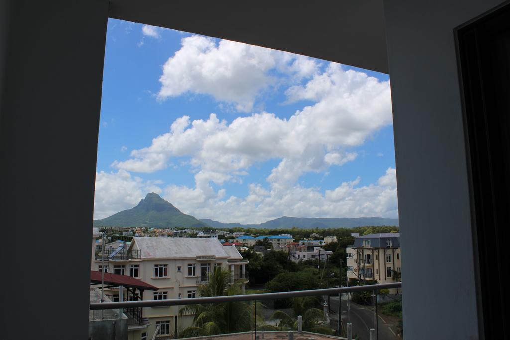 Flic En Flac Beach Penthouse المظهر الخارجي الصورة